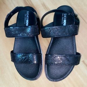 Too Bad Moving On Slides (Fashion Nova)